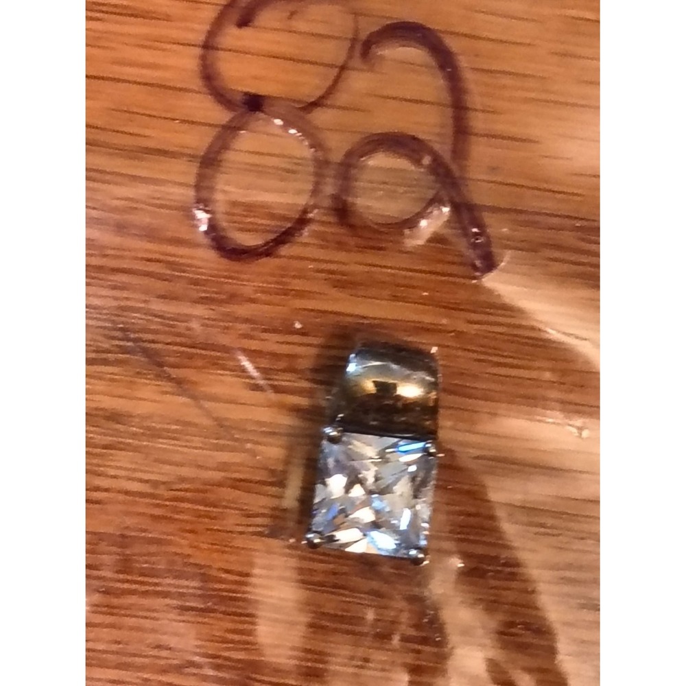 Solitaire Pendant Necklace Charm Silver Womens Princess Cut Square Basket 82